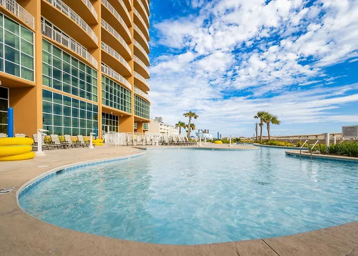 Phoenix Gulf Towers 306 Apartment