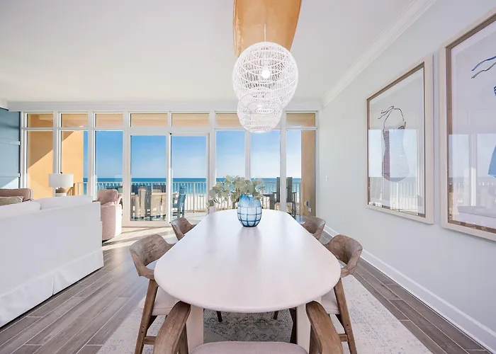 Phoenix Gulf Towers 306 Apartment *